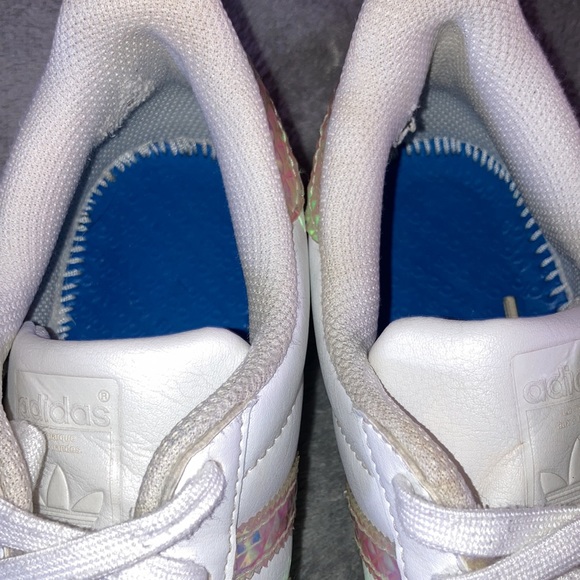 / for $25 ADIDAS Superstar 3D Hologram 2.0 Iridescent Shoes Big Kids Size 5.5 - Picture 12 of 14